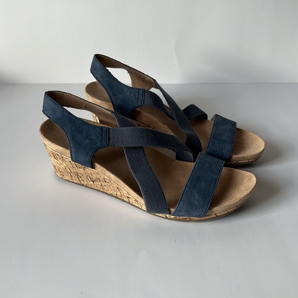 Life Stride Flex Soft System Sandals 7.5 M Denim blue suede 2.5” wedge heel - Picture 4 of 7